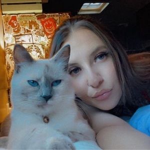 Meet your Posher, Katelin